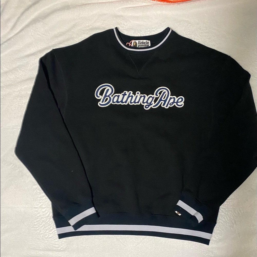 Women's bape appliqué crewneck sweater